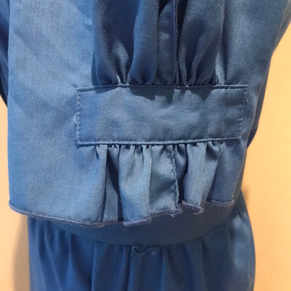 “ JUNIOR SCOPE” Vintage/ Retro Blue Dress. - Picture 9 of 16